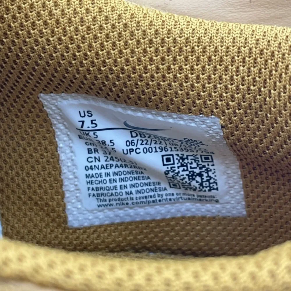 Nike Women's GTS 97 Shoes Desert Ochre size 7.5 DB2880-700